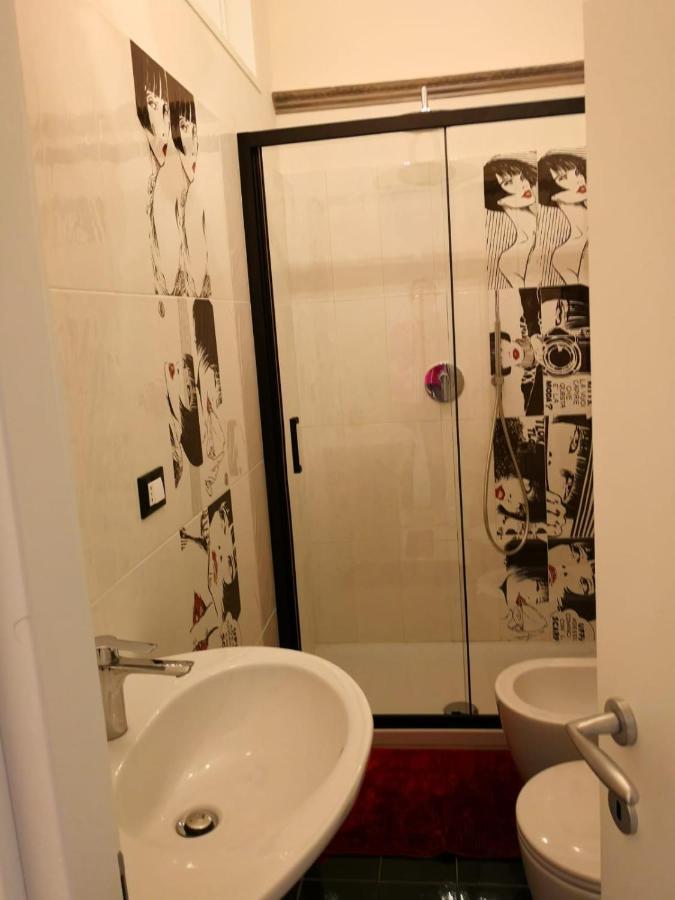 Appartement La Casa Di Valentina à Vado Ligure Extérieur photo